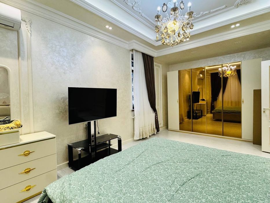 Сдаётся елитная новостройка Мирабадский район