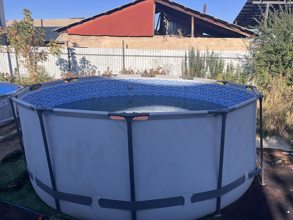 Бассейн BestWay