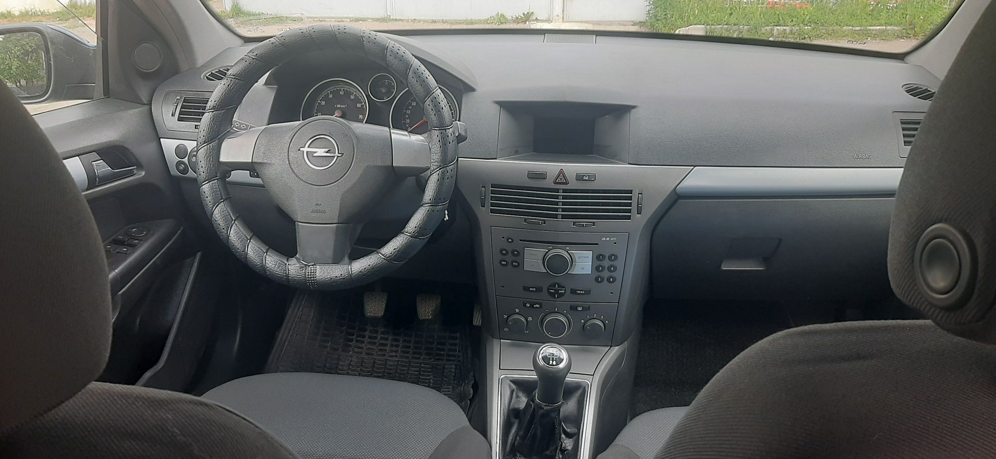 Opel Astra H 1.6 Benzină