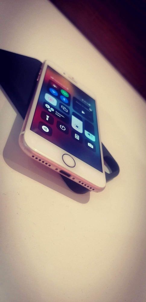 iPhone 7 Rosé Gold 128 Gb