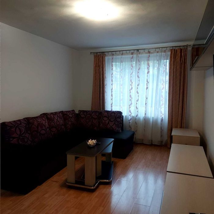 Apartament 2 camere, 44.7 mp, parter inalt, renovare, Cocorului–Brasov
