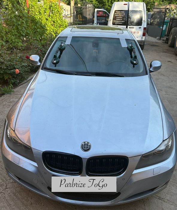 Parbrize / geamuri auto cu montaj la domiciliu