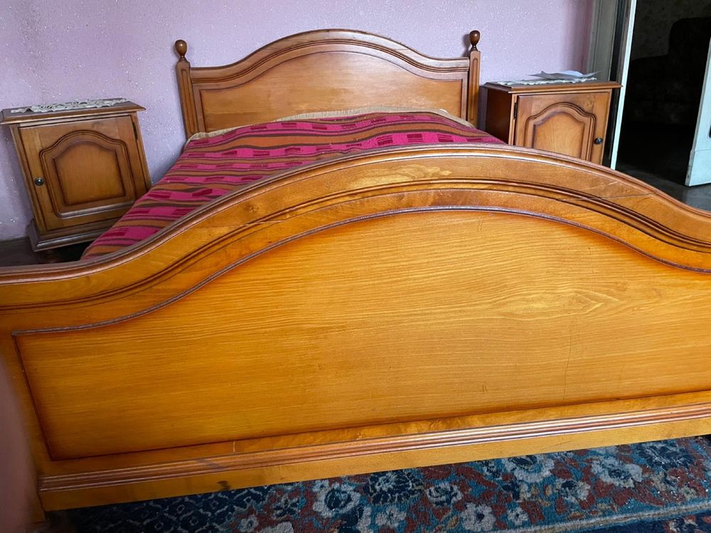 mobila dormitor lemn masiv