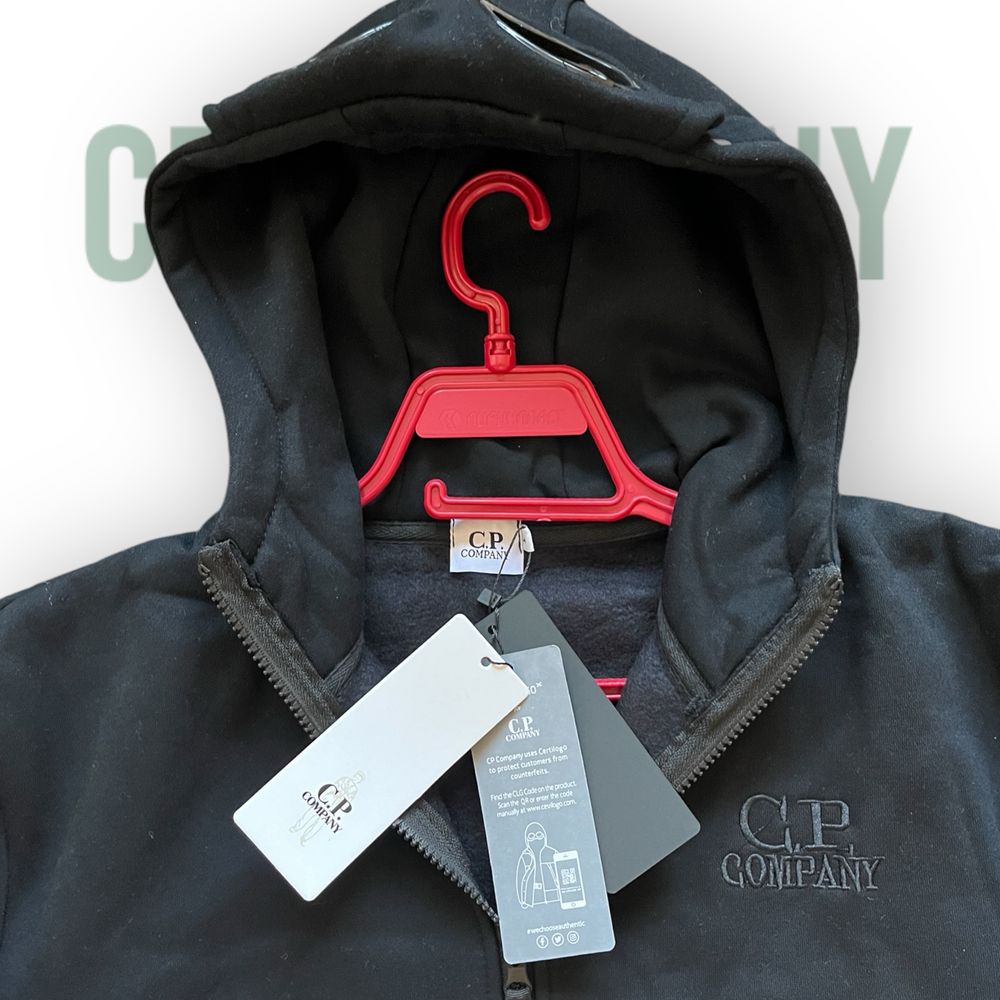 Горнище CP company! НОВО!