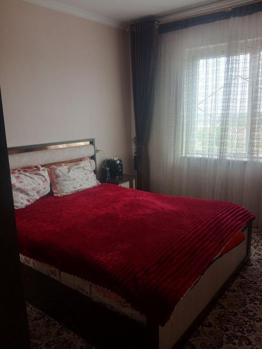 Зудлик билан квартира сотилади Заканалда