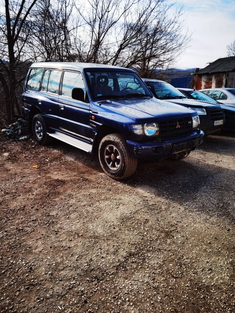 Mitsubishi pajero2