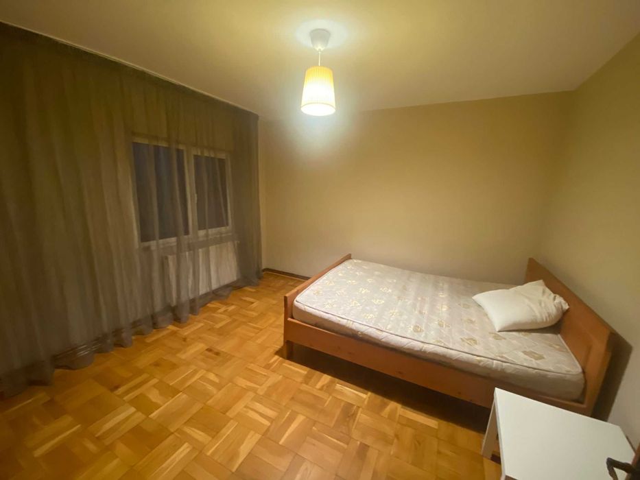 Vând apartament lângă Shopping City Buzău