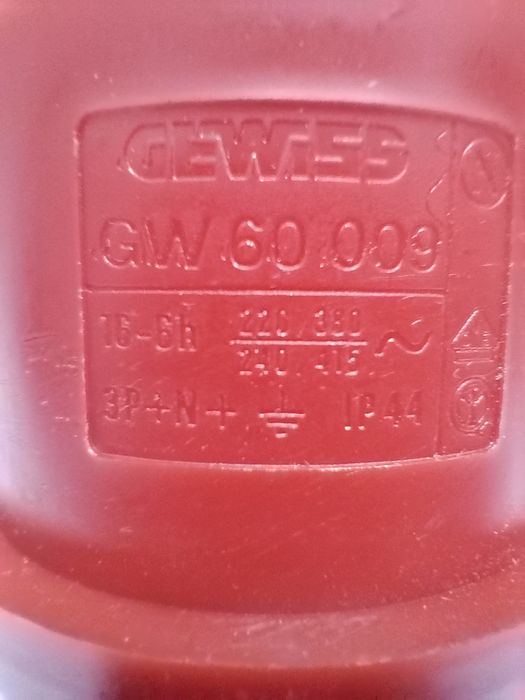 Stecher industrial trifazat GEWISS -set 10 buc