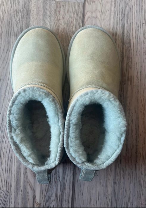cizme ugg model ultra mini