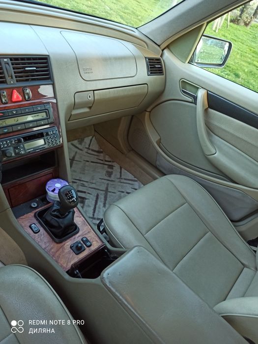 Мерцедес 250 TD комби