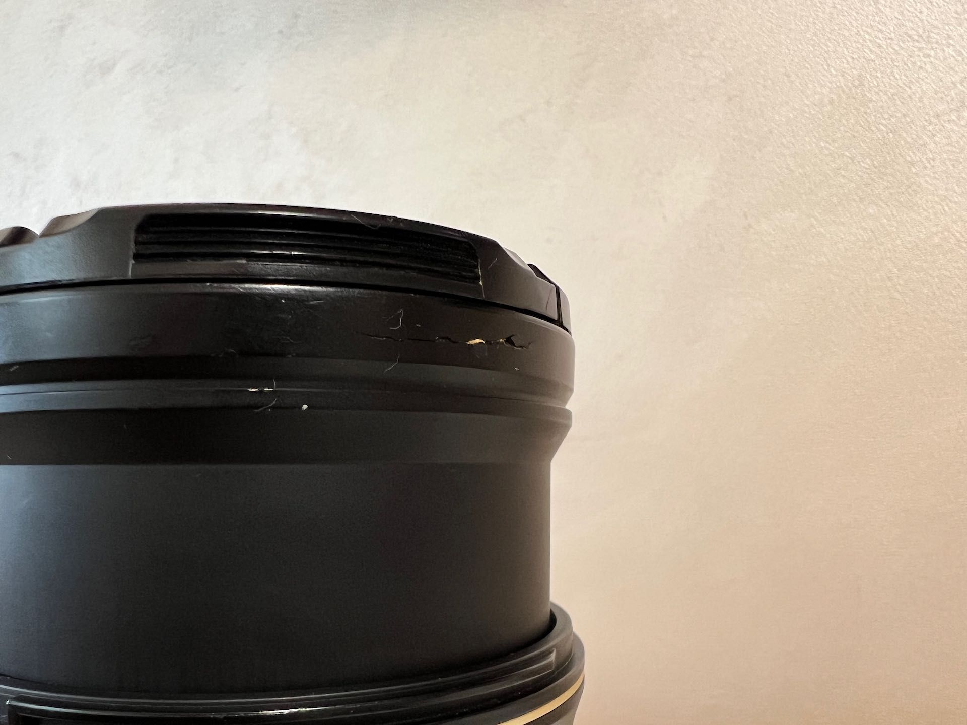 Обектив Nikon Nikkor 24-70mm f/2.8G ED AF-S VR