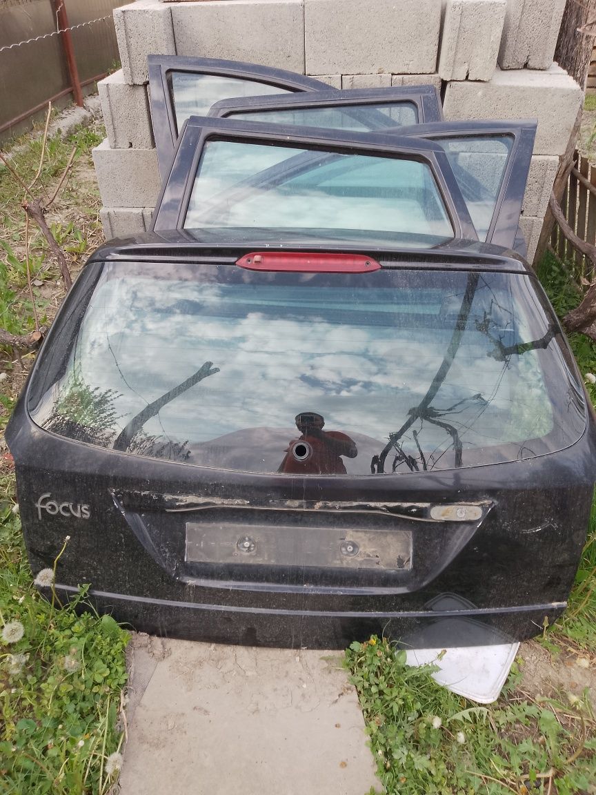 Vând haion Ford focus