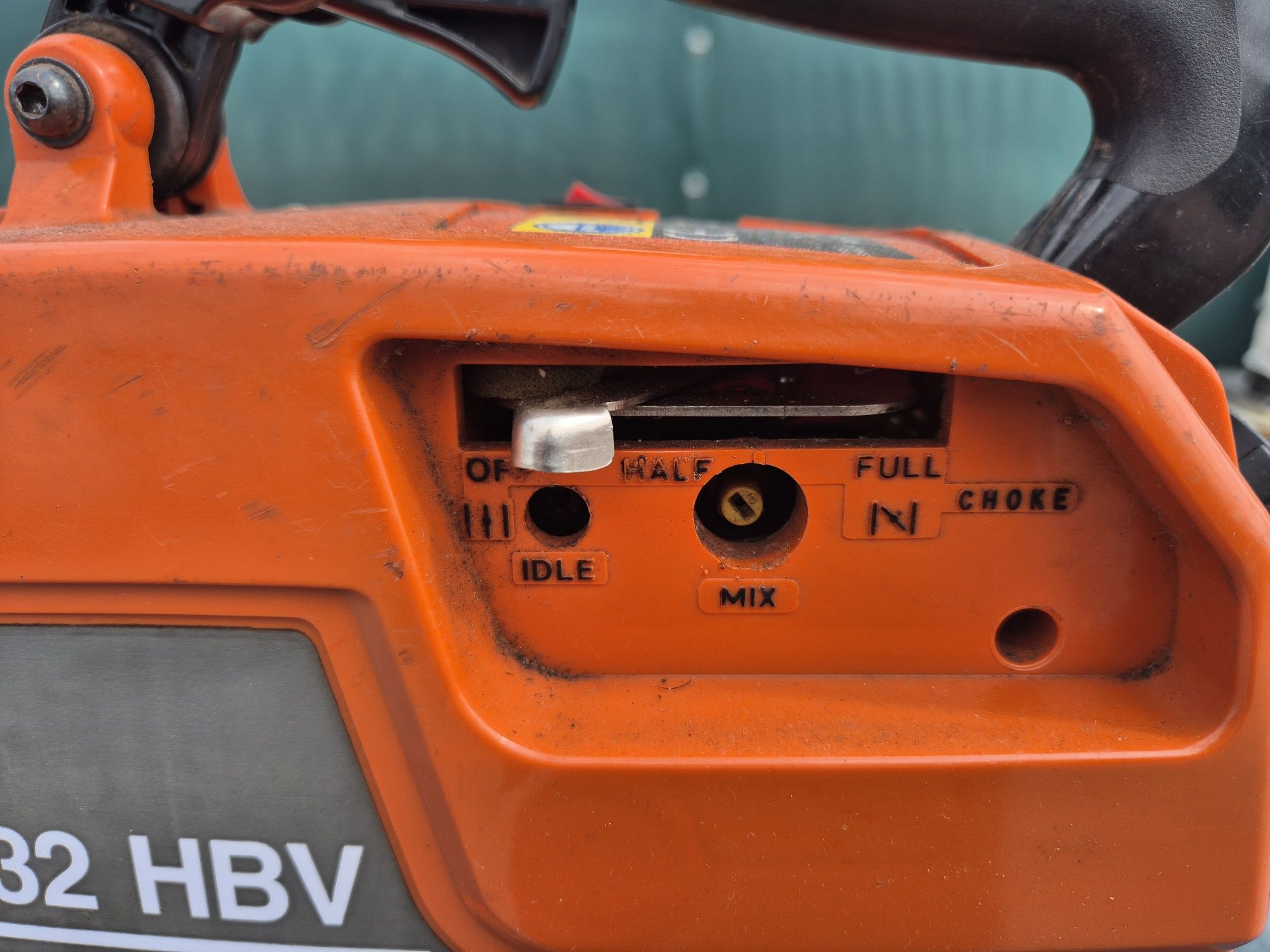 Моторна Духалка HUSQVARNA 132 HBV