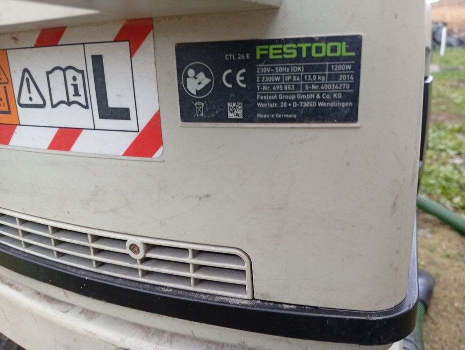 Aspirator festool de pus la girafa