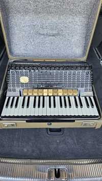 Acordeon Hohner de lux 4