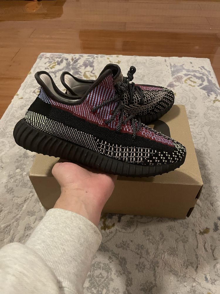 Yeezy 350 Yecheil Reflective Laces
