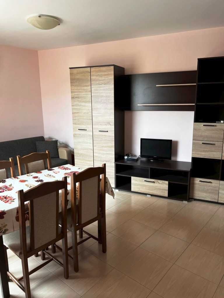 Продава се Тристаен апартамент в Бяла - 92 кв.м за 642 €/кв.м - Снимка #4