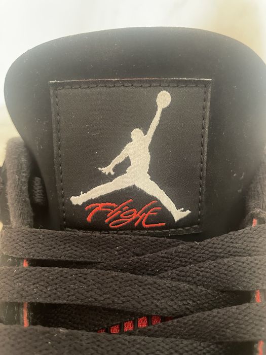Jordan 4 Red Thunder