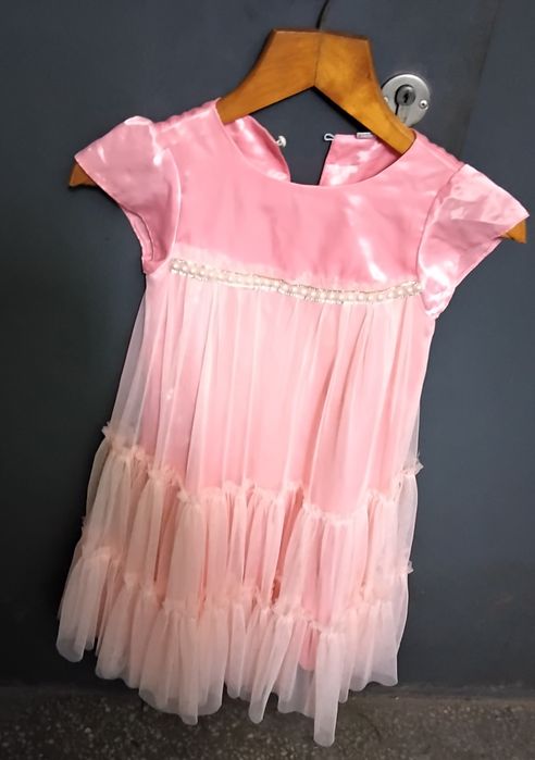 Праздничное платье длч девочки