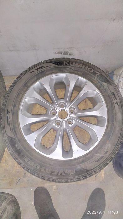 Продам колесо 1 шт, подходит на kia,