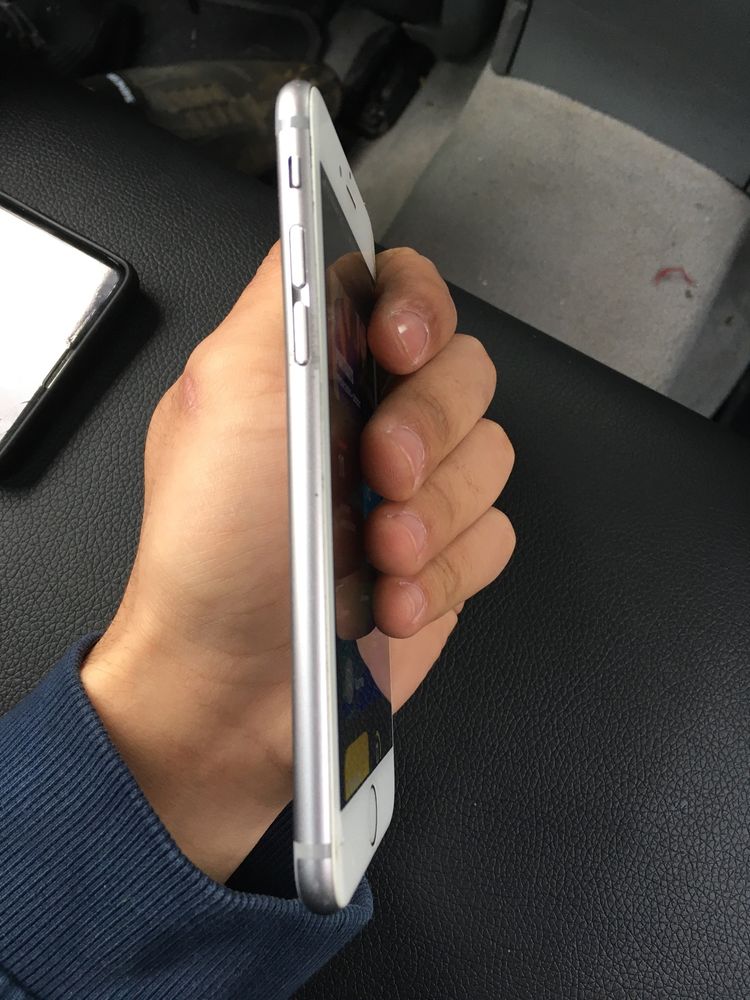 ПРОДАВА СЕ iPhone 6s 64gb!!