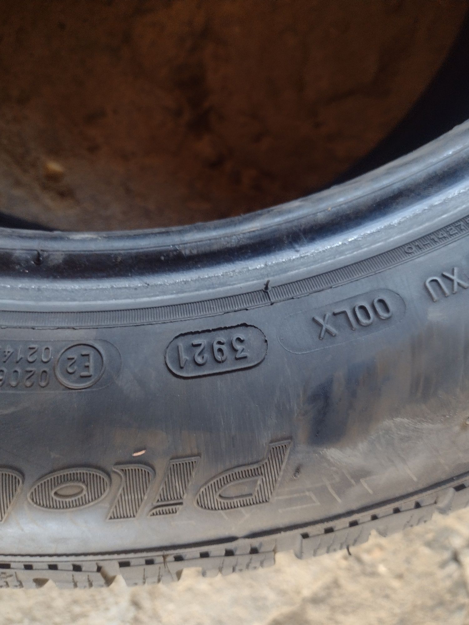 Гуми 245.50.18 MICHELIN