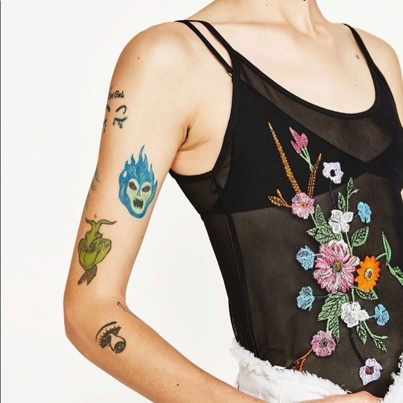 Боди Zara на цветя