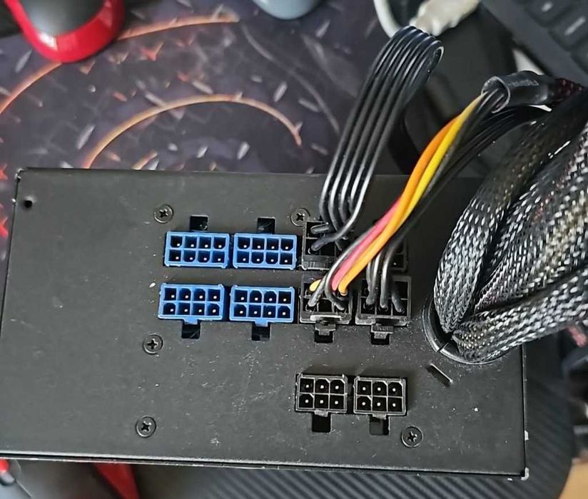 Sursa Corsair HX850W