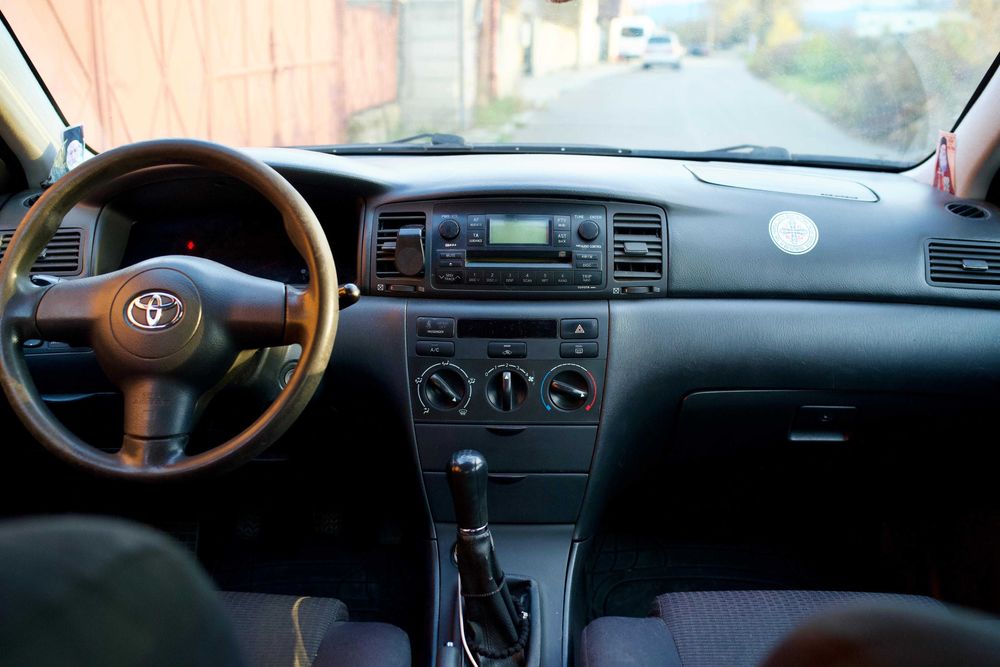 Vând  toyota corolla 1.4 diesel