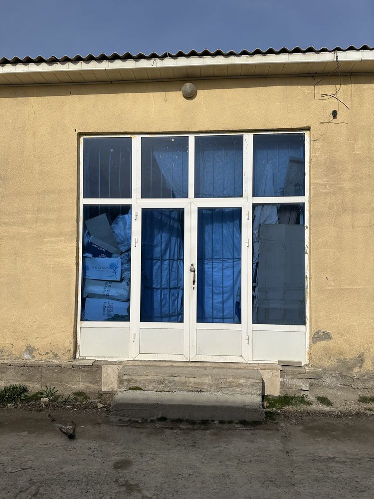 Magazin sotiladi Karvon bozori idorasi oldida