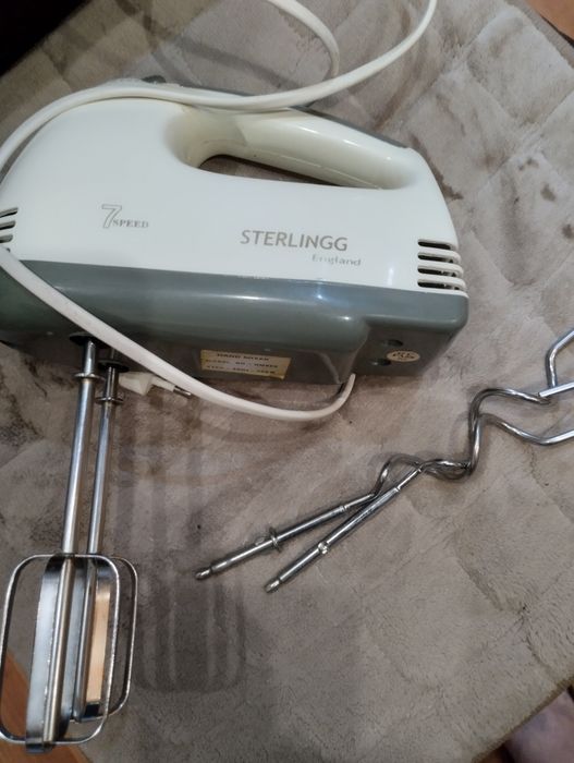 Продам миксер цена 1000тн.