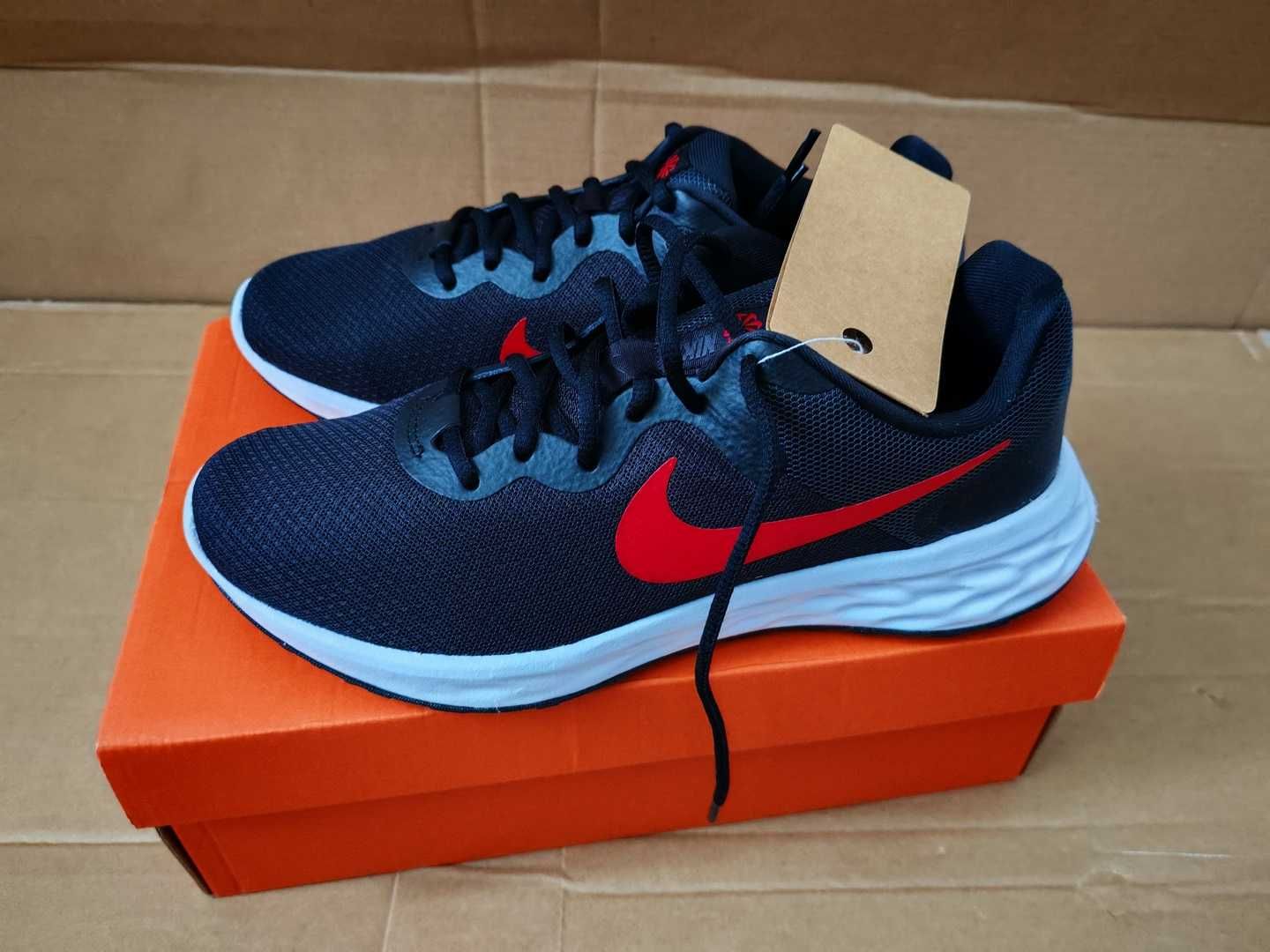 Чисто нови мъжки маратонки Nike, размер - 44