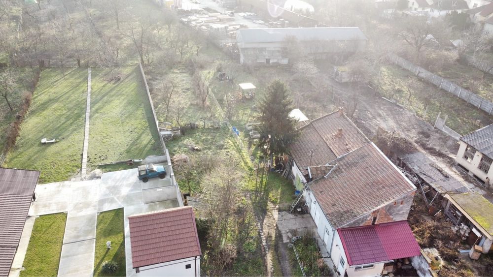 Vand parte de casa, str Unirii cu 7 ari teren