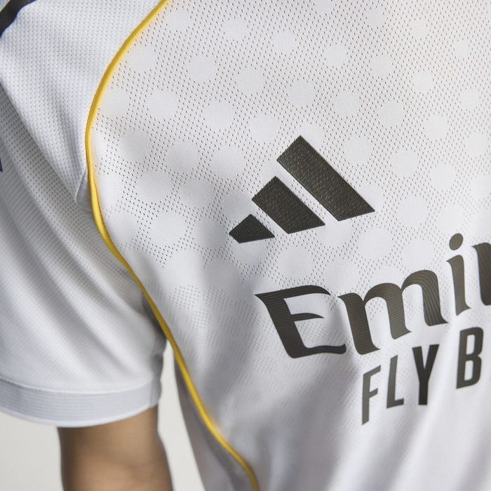 Real Madrid 25/26 player version dizayni – lux copy
