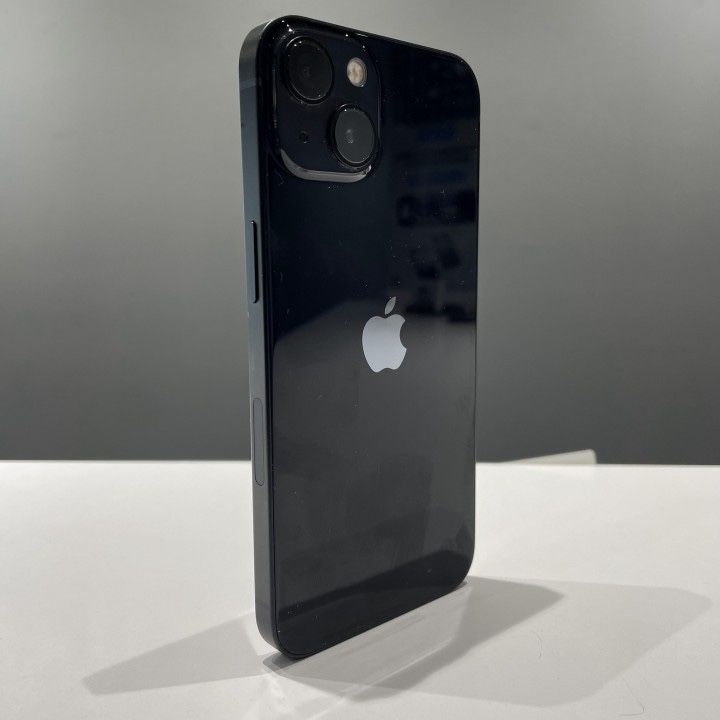 iPhone 13 128GB - като нов