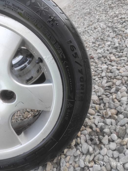 Jante aliaj R14 cu cauciucuri 500 ron