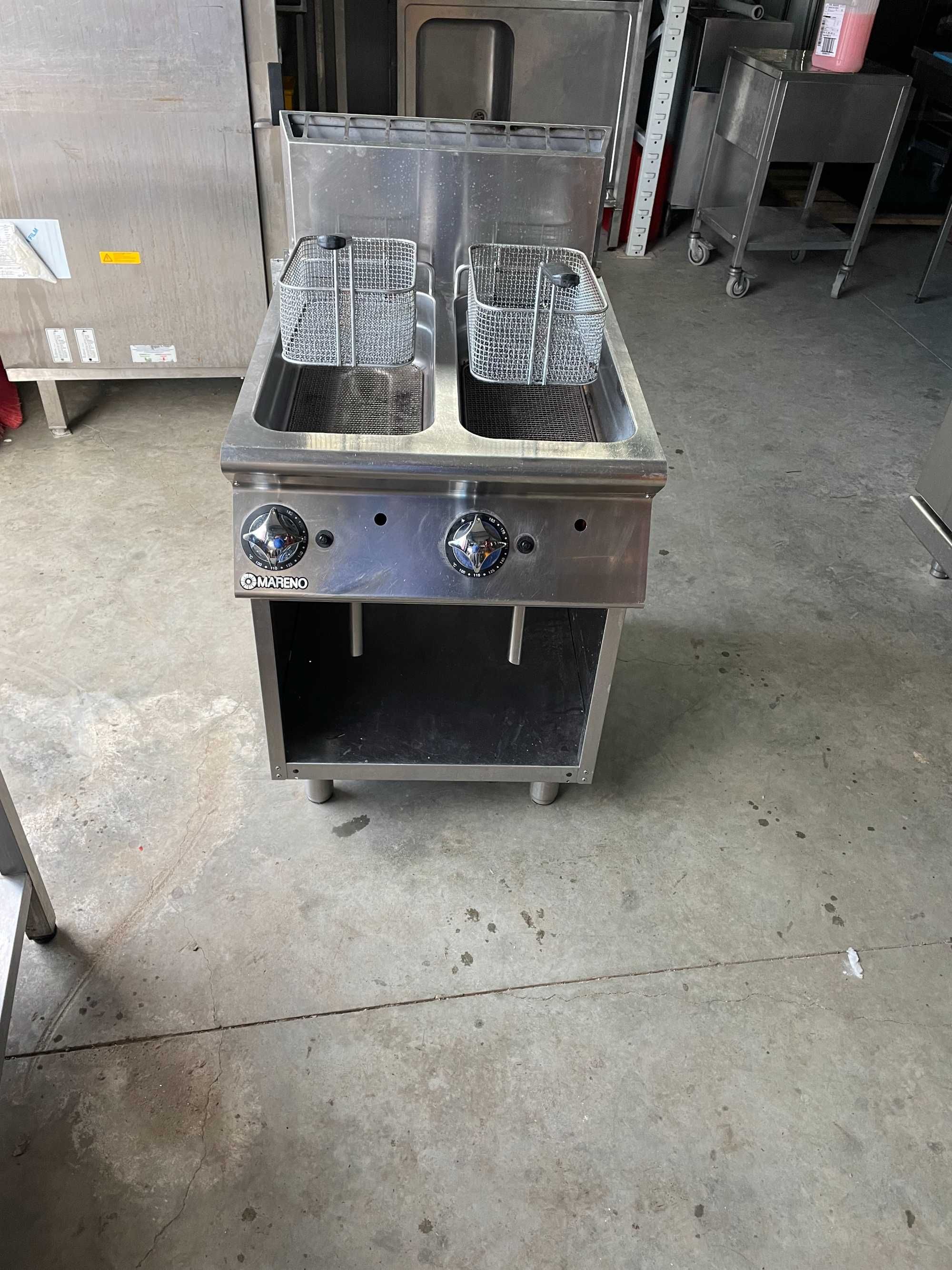 Friteusa fripteusa gaz Mareno + masina Gatit electrica Lotus 4 plite