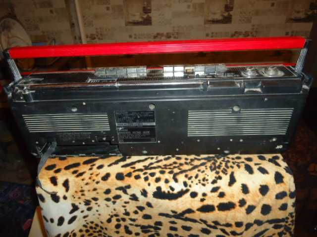 Японские магнитолы National и Sharp