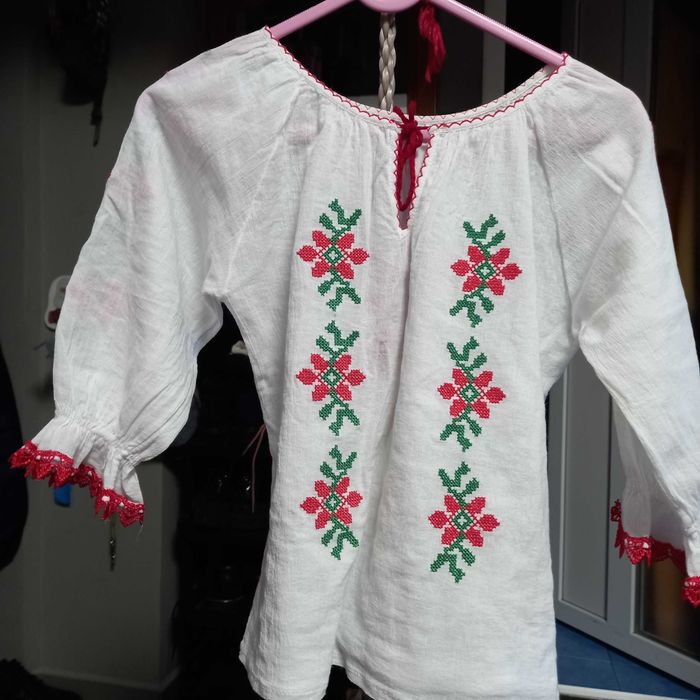 Ie pentru fetițe 5-6 ani