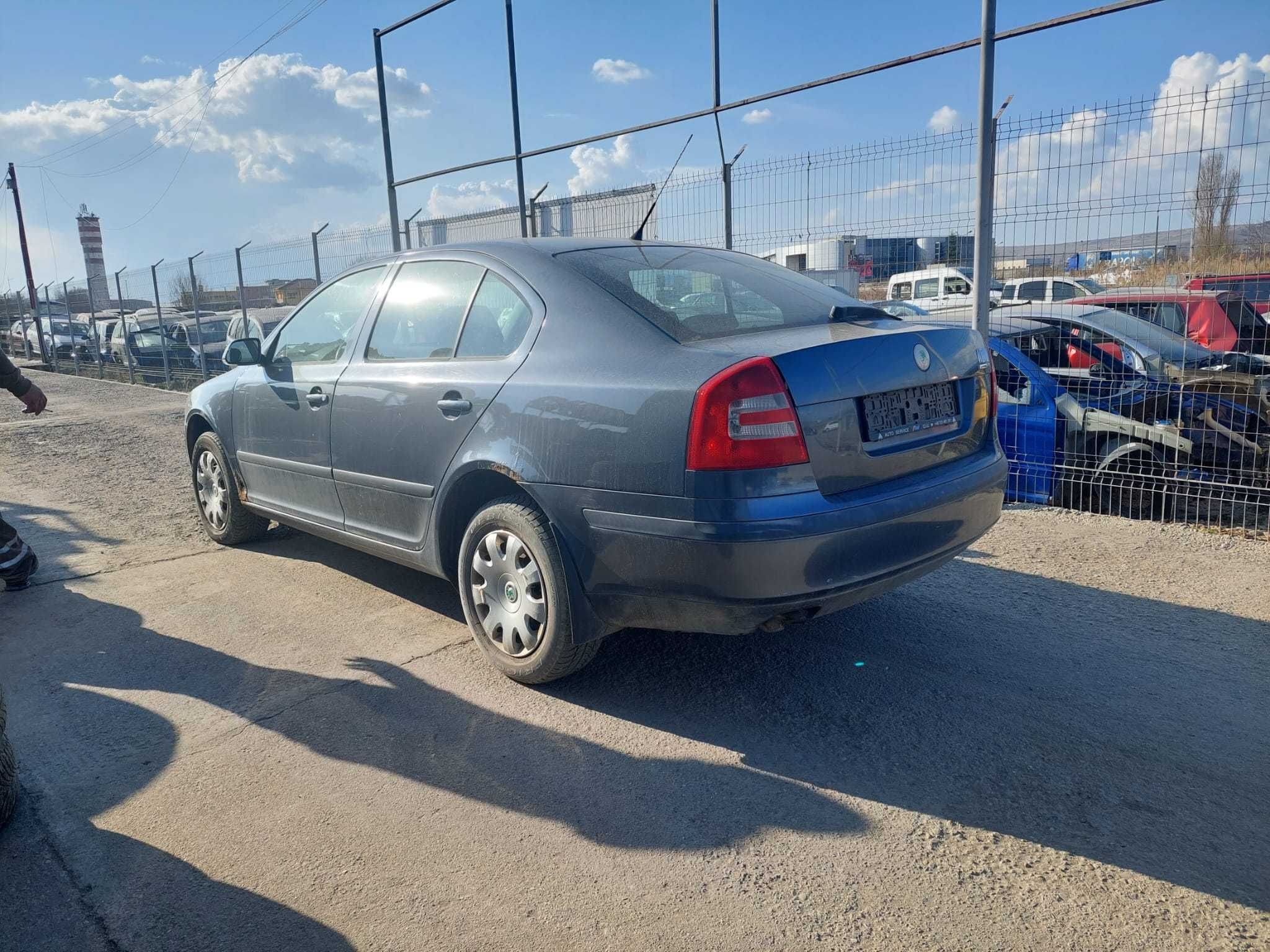 Dezmembram Skoda Octavia 2, an 2007, 1.9 TDI cod BXE