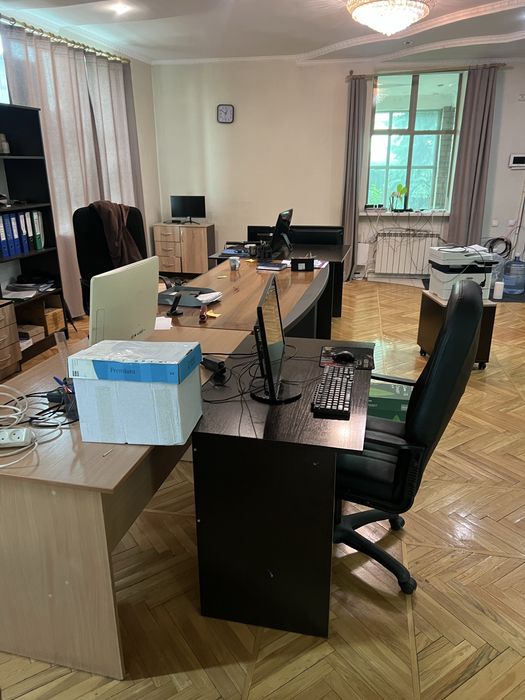 Продам офисную мебель , столы, шкафы, кресла