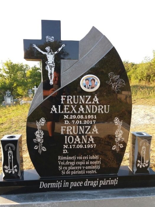 Cruci din Granit Negru Bistrita