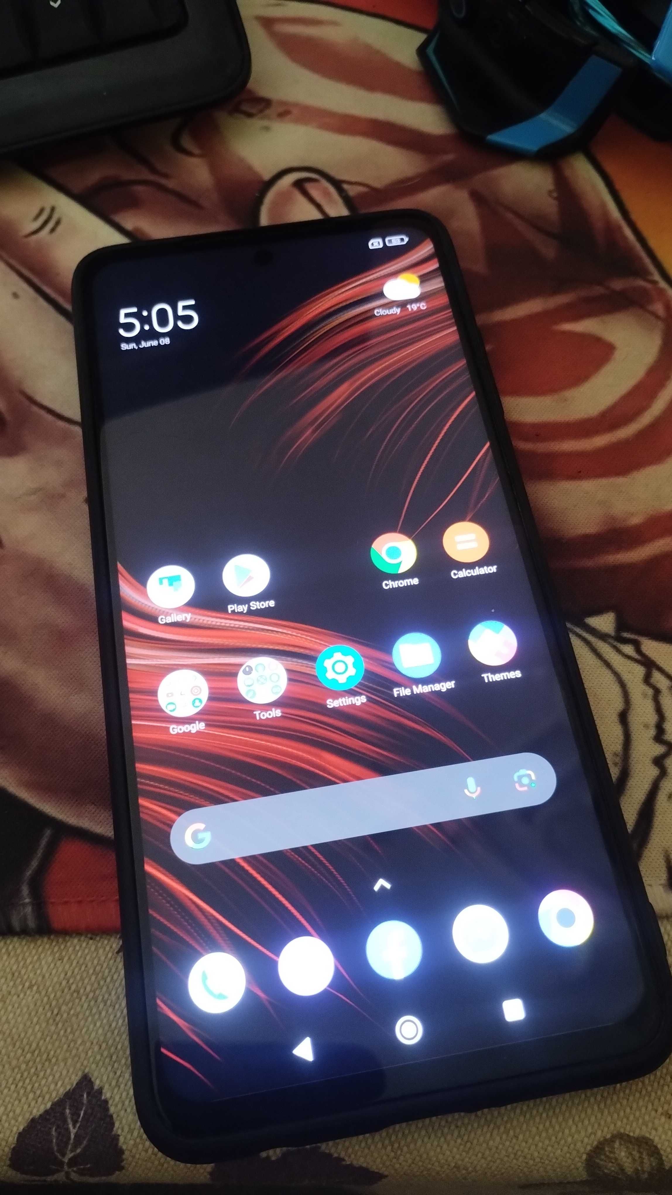 Xiaomi Poco X3 NFC 8/128GB супер запазен с нов калъф, зарядно и кабел!