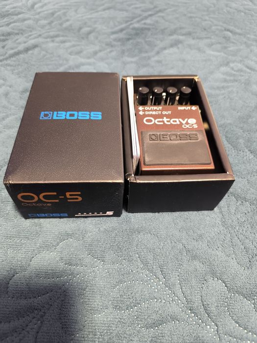 Pedala BOSS OC-5  Nouă + Adaptor DC inclus