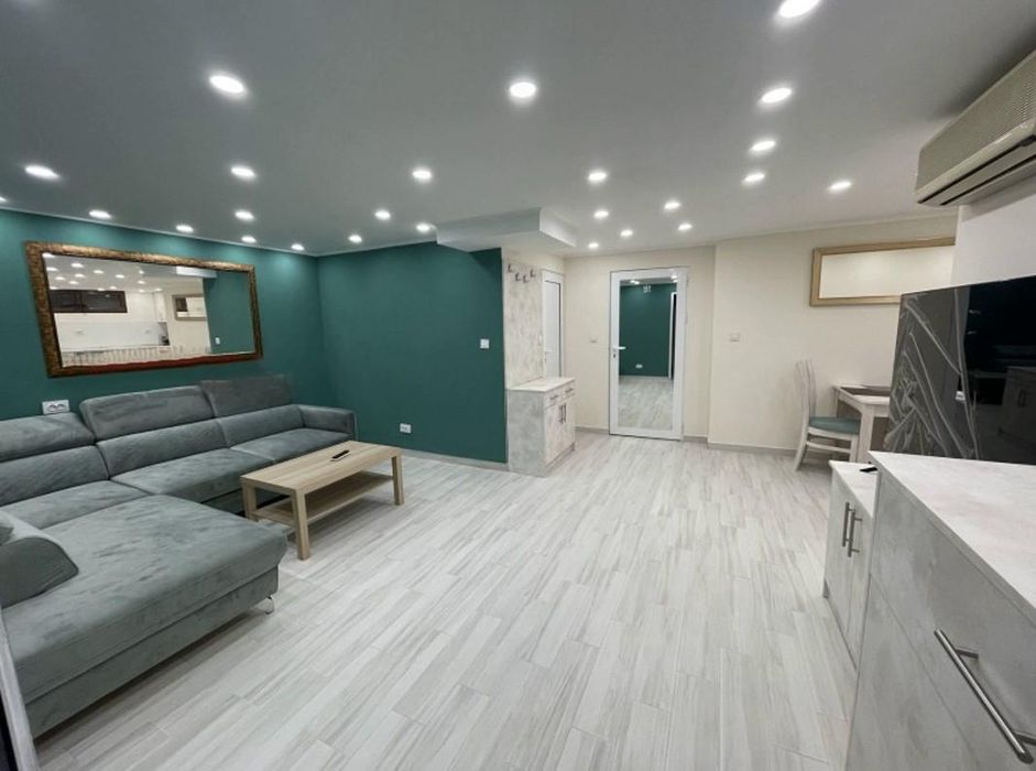 Дава се под наем Двустаен апартамент в София, Хаджи Димитър - 75 кв.м за 570 € - Снимка #2