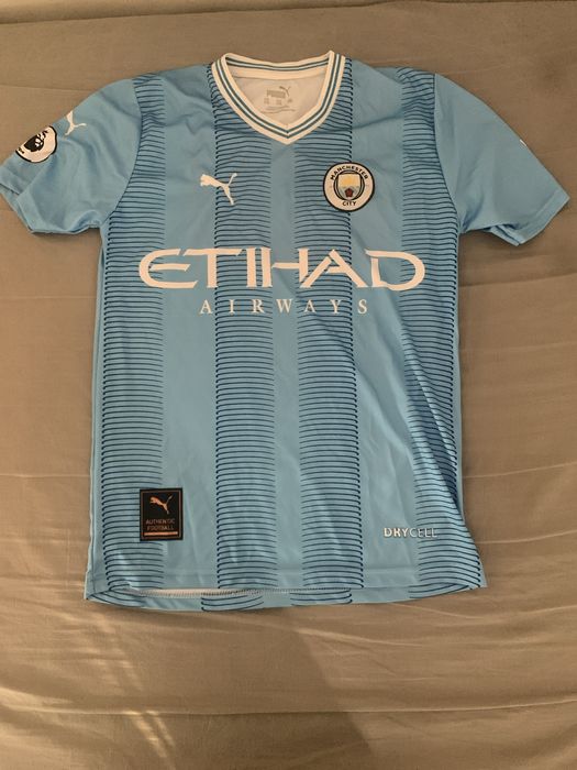 Vand tricou si pantaloni manchester city, marimea 176