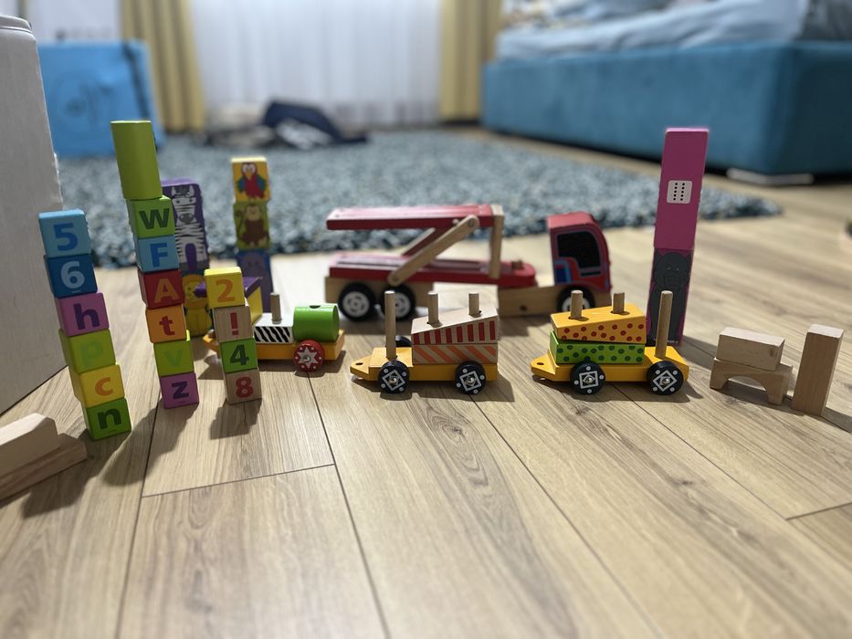 Cuburi lemn pentru constructie