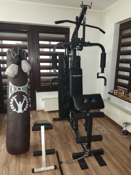 Sac de box profesional + Aparat multifunctional pentru antrenament