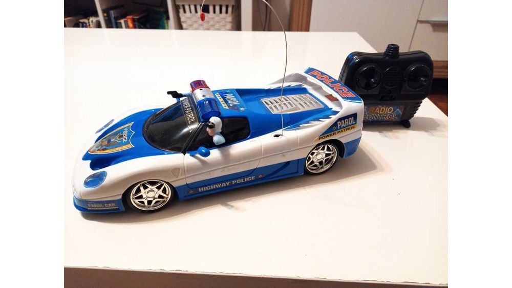 Стара играчка Dickie. RC Highway Patrol. Кабрио с кабелно дистанционно