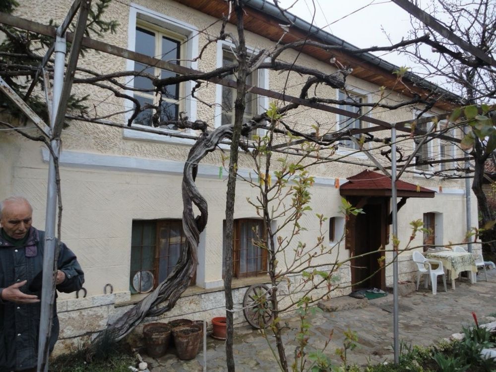 Продавам къща в с.Сърнегор, Пловдивско